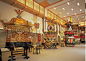 Festival Floats Exhibition Hall (Takayama Yatai Kaikan)